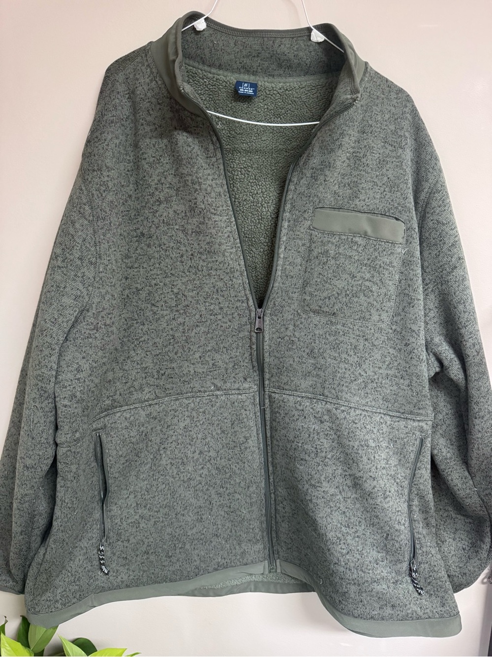 George Men's Full-Zip Jacket in Olive Green